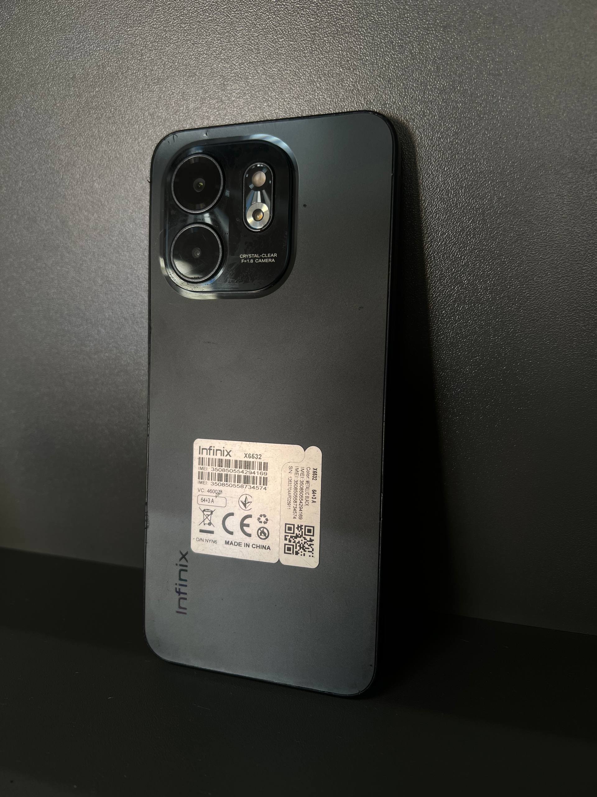 Телефон Infinix Smart 9 3/64GB